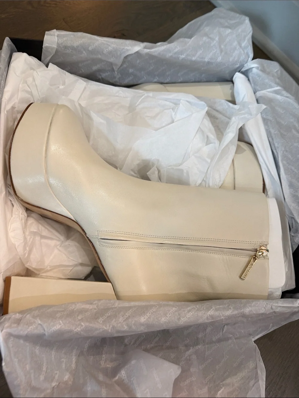 Larroude Dolly Boot in Kid Skin Ivory Brand NEW w Box & Dustbags/Packaging
